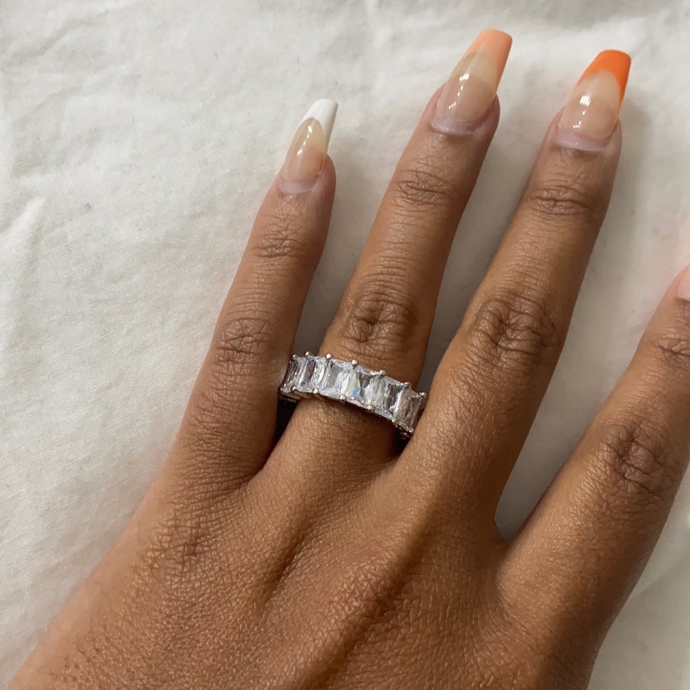 Baguette crystal ring